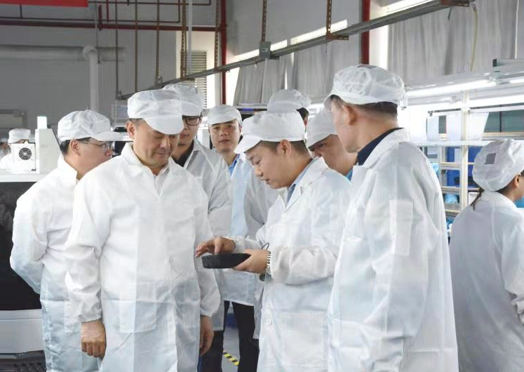 萍乡市委书记陈敏率队到37000a威尼斯考察